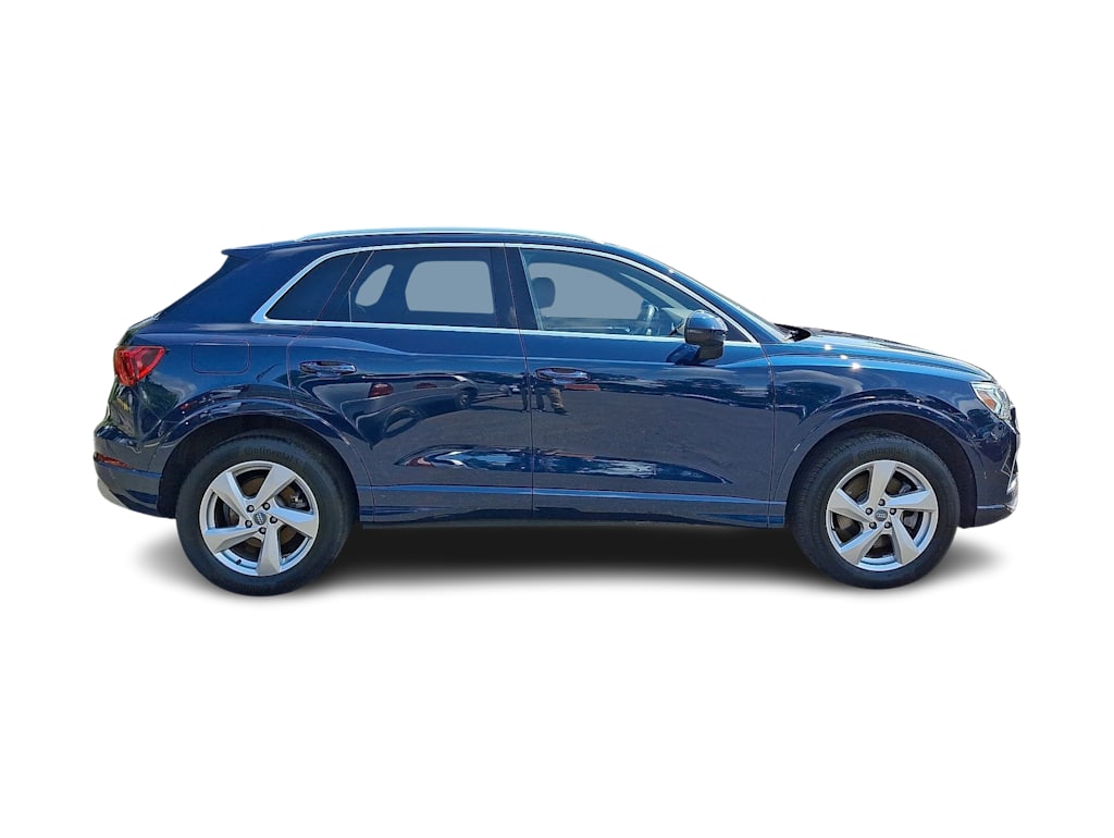 Thumbnail: 2019 Audi Q3 - 33