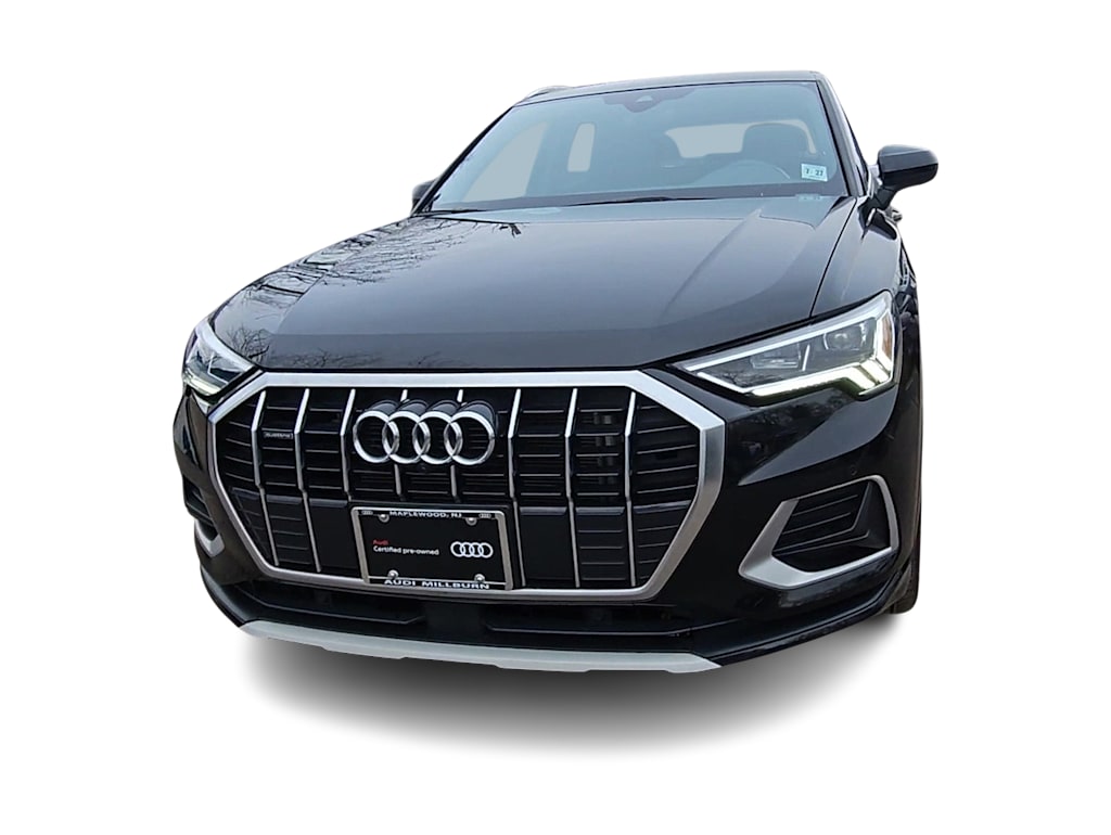 Thumbnail: 2022 Audi Q3 - 6