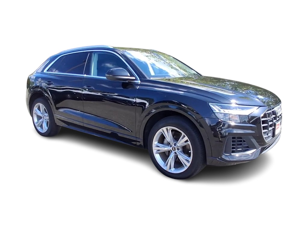 Thumbnail: 2023 Audi Q8 - 16