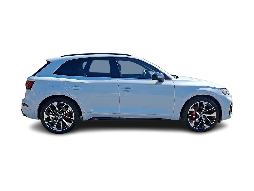 Thumbnail: 2024 Audi SQ5 - 33