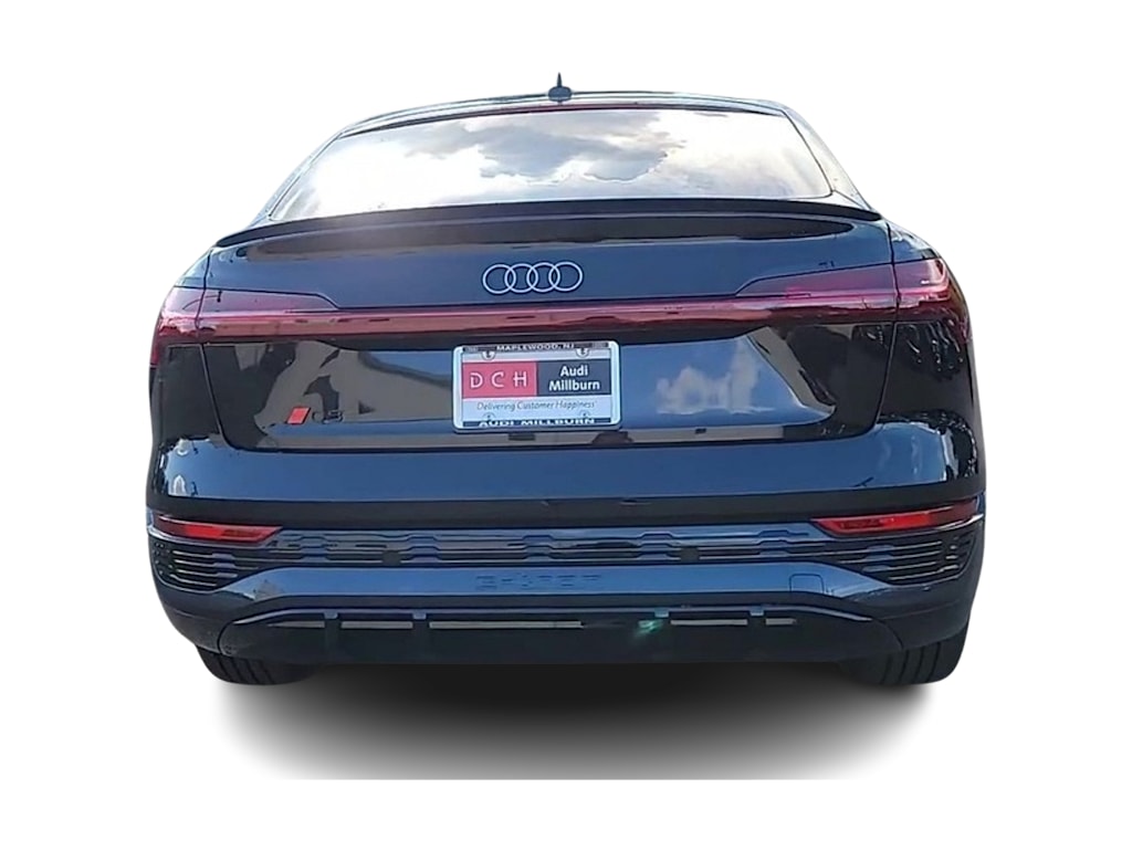 2024 Audi Q8 e-tron Prestige 5