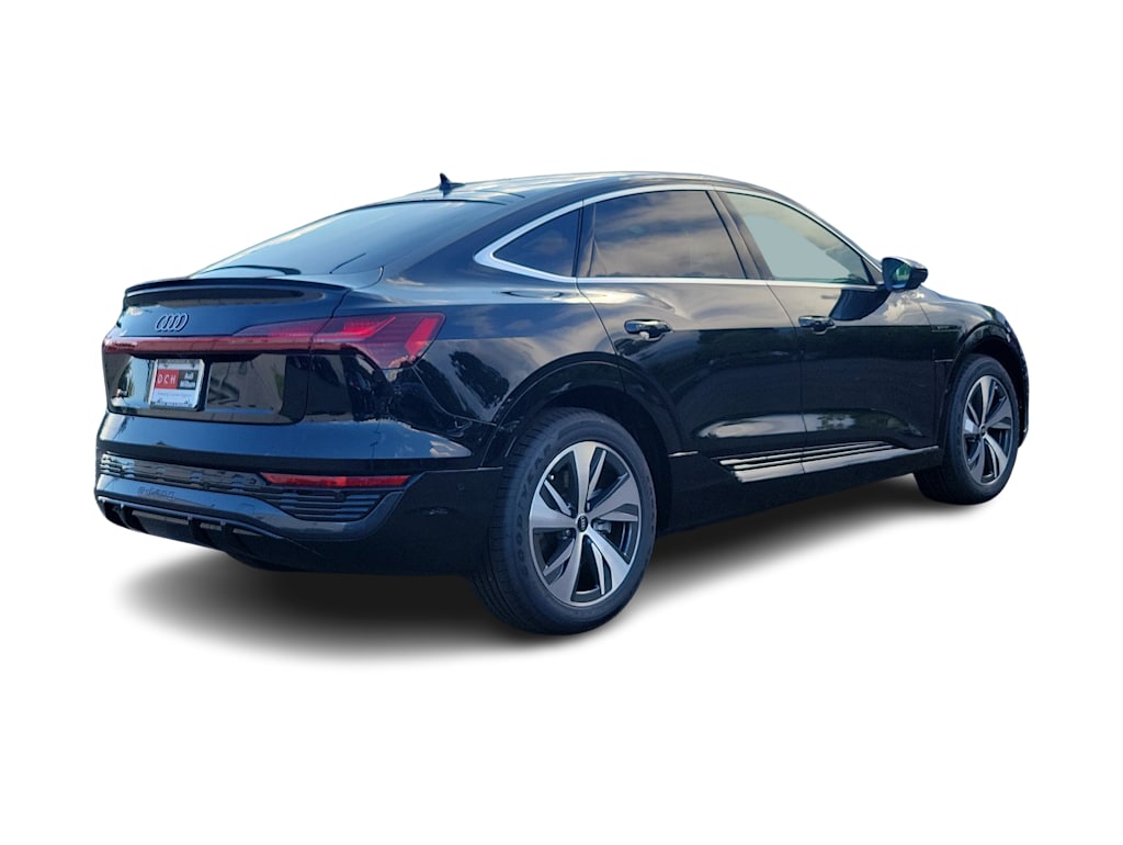 2024 Audi Q8 e-tron Prestige 16