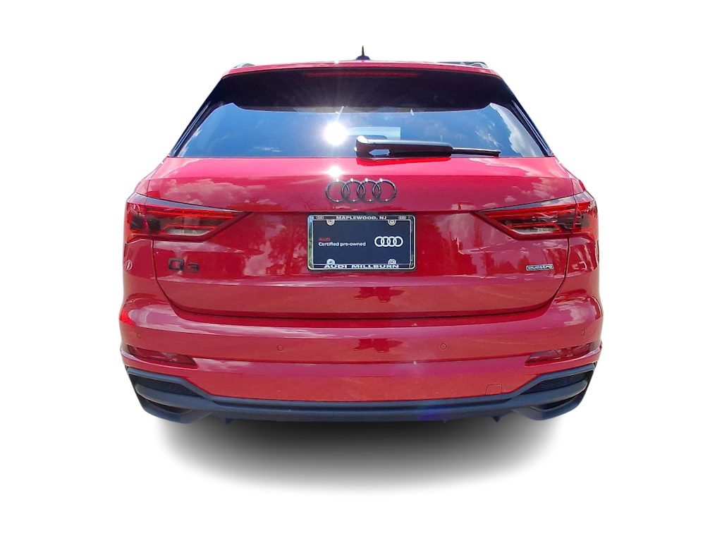 Thumbnail: 2024 Audi Q3 - 31