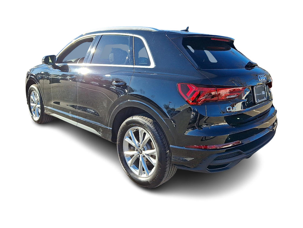 Thumbnail: 2025 Audi Q3 - 23