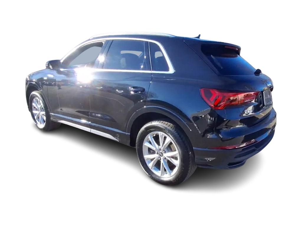 Thumbnail: 2025 Audi Q3 - 4