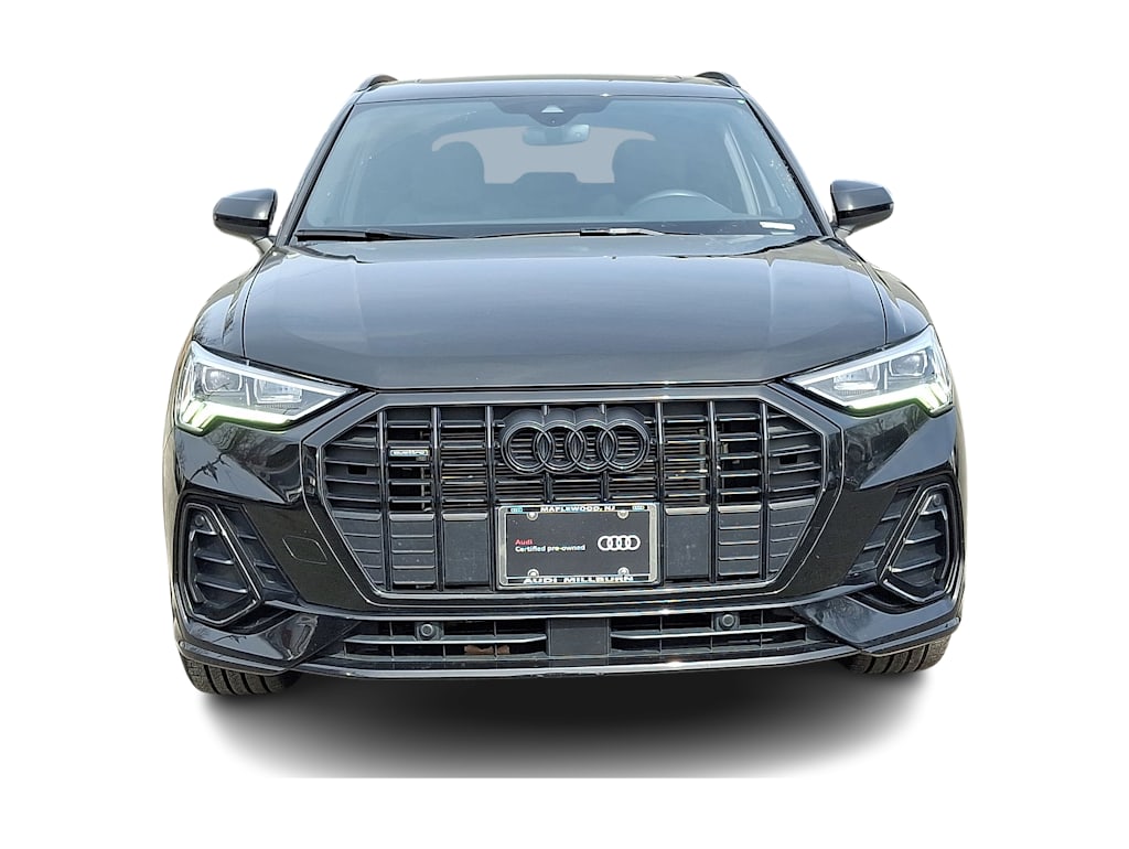 Thumbnail: 2023 Audi Q3 - 29