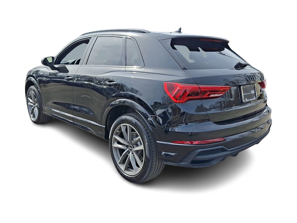 Thumbnail: 2023 Audi Q3 - 24