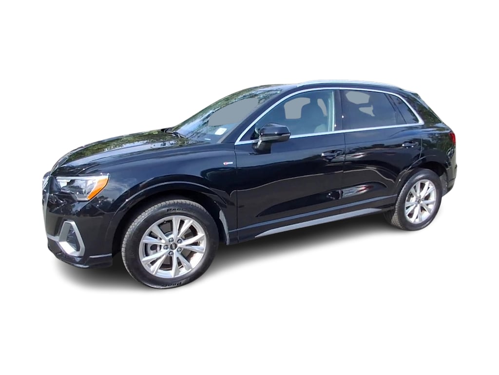 Thumbnail: 2022 Audi Q3 - 3