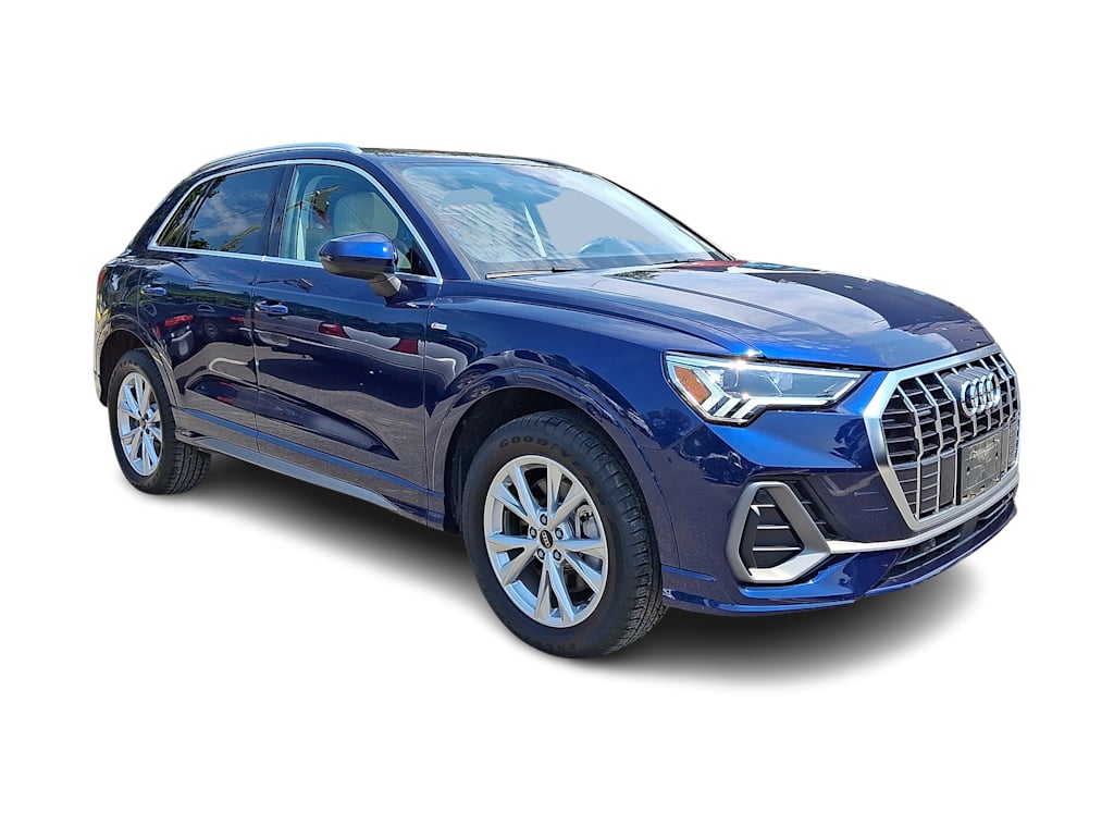 Thumbnail: 2023 Audi Q3 - 17