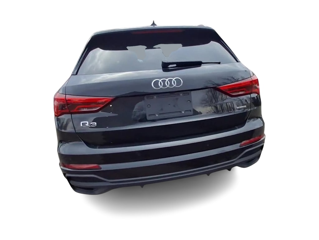 Thumbnail: 2023 Audi Q3 - 5