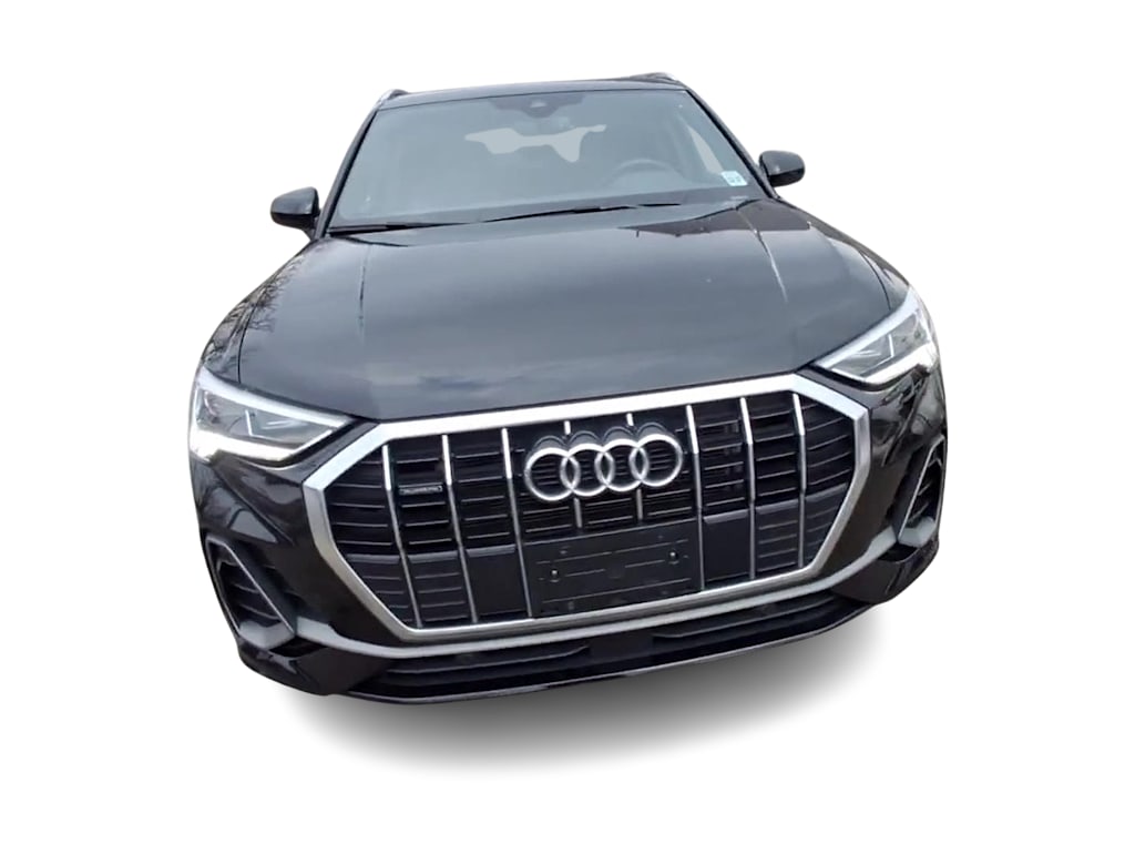 Thumbnail: 2023 Audi Q3 - 6