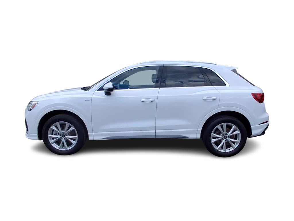 Thumbnail: 2024 Audi Q3 - 18