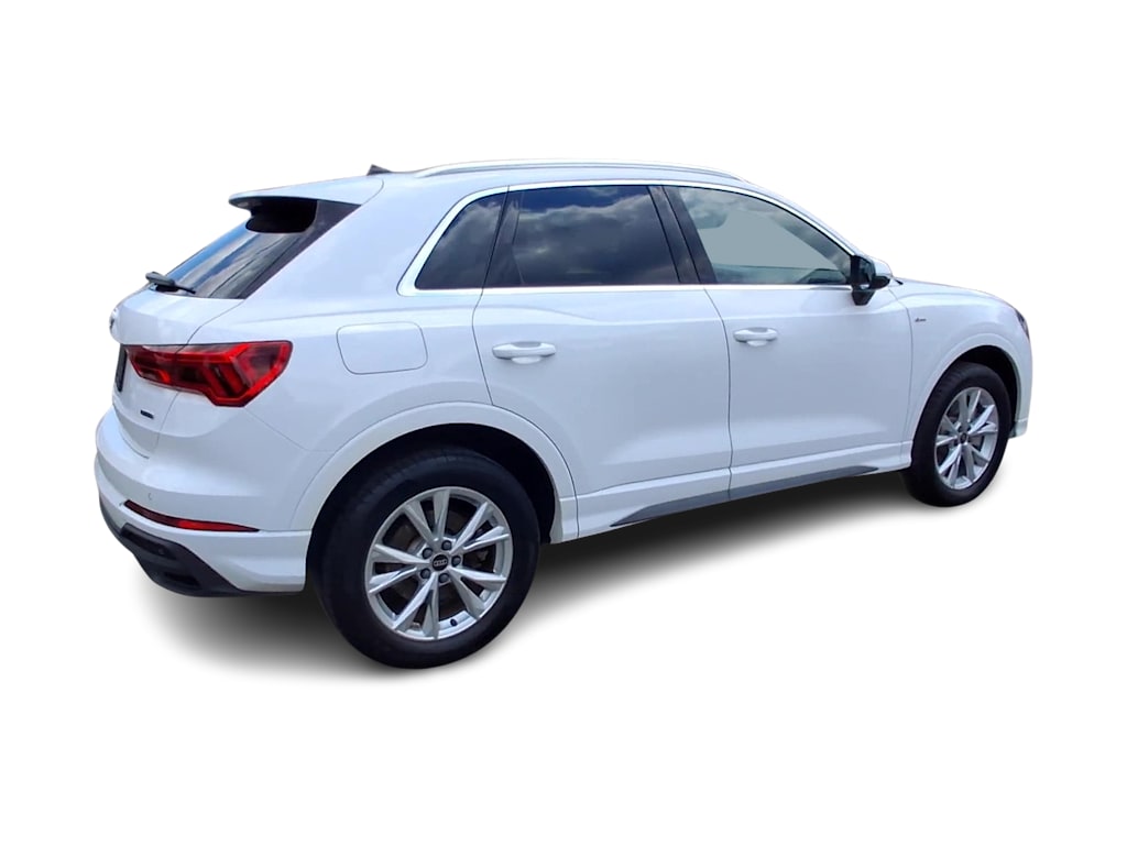 Thumbnail: 2024 Audi Q3 - 19