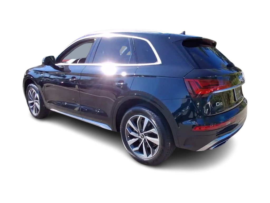 Thumbnail: 2022 Audi Q5 - 4