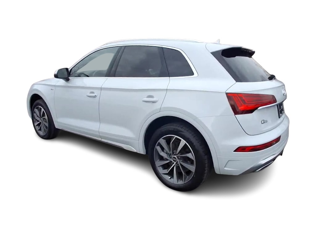 Thumbnail: 2023 Audi Q5 - 4