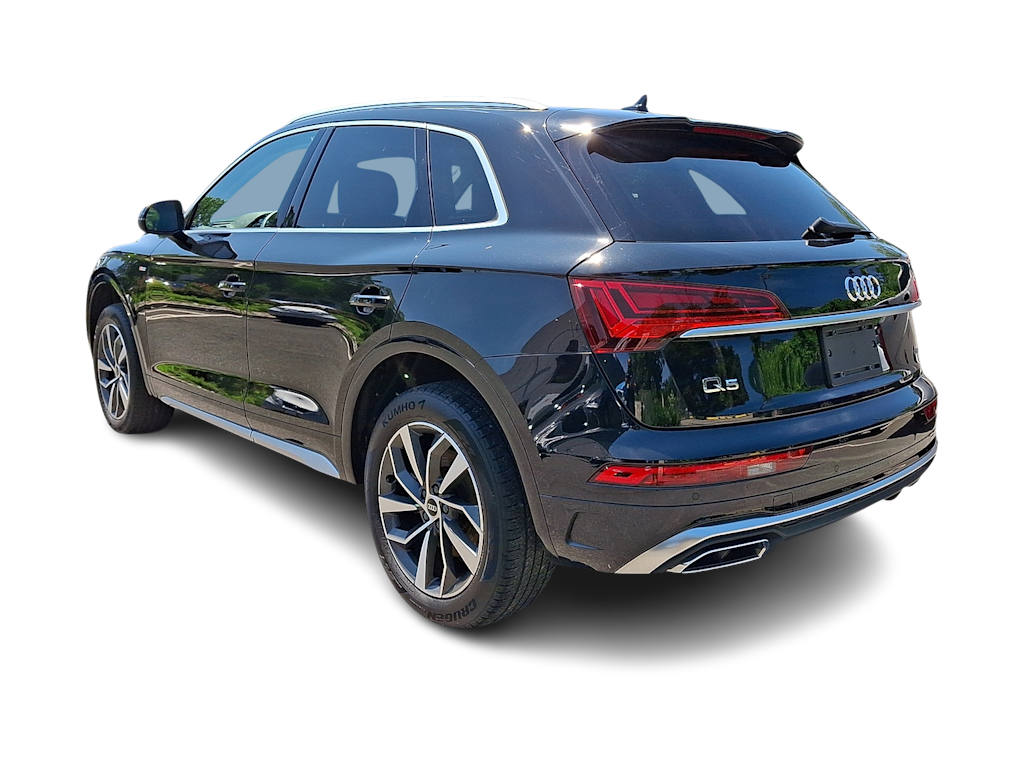 Thumbnail: 2023 Audi Q5 - 4