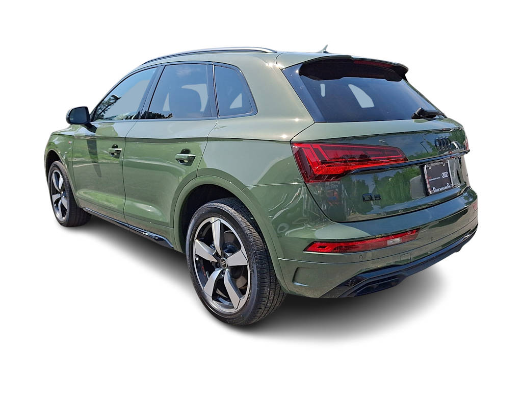 Thumbnail: 2023 Audi Q5 - 4