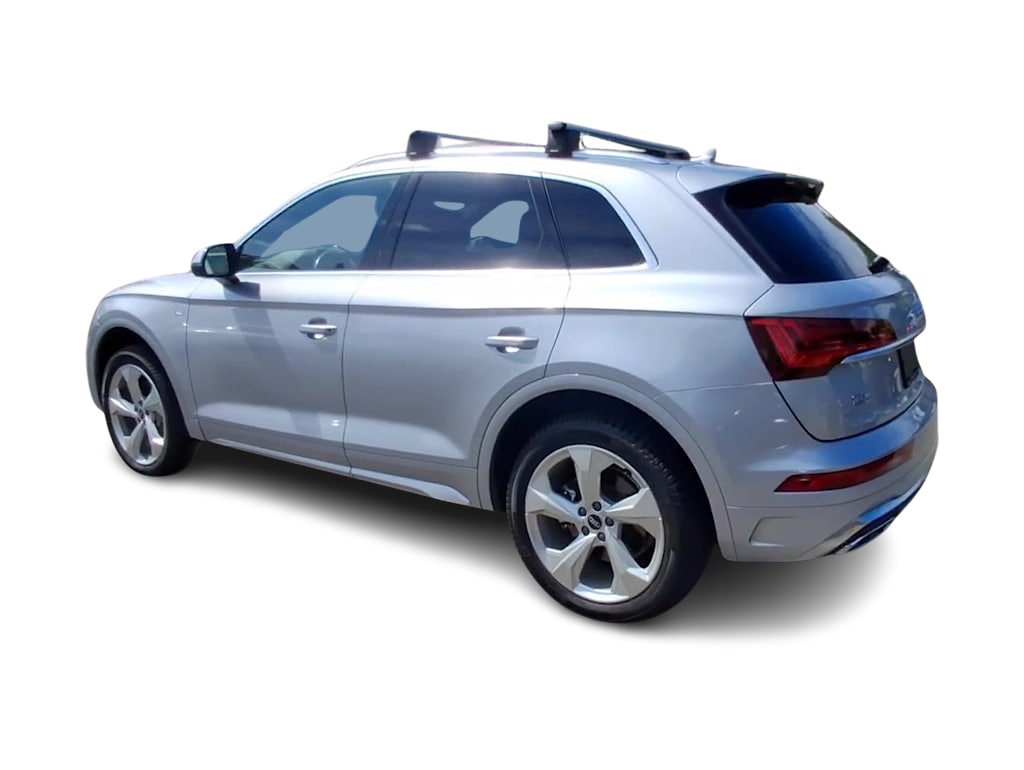 Thumbnail: 2022 Audi Q5 - 4