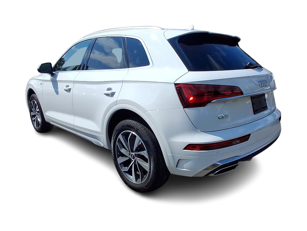 Thumbnail: 2023 Audi Q5 - 4