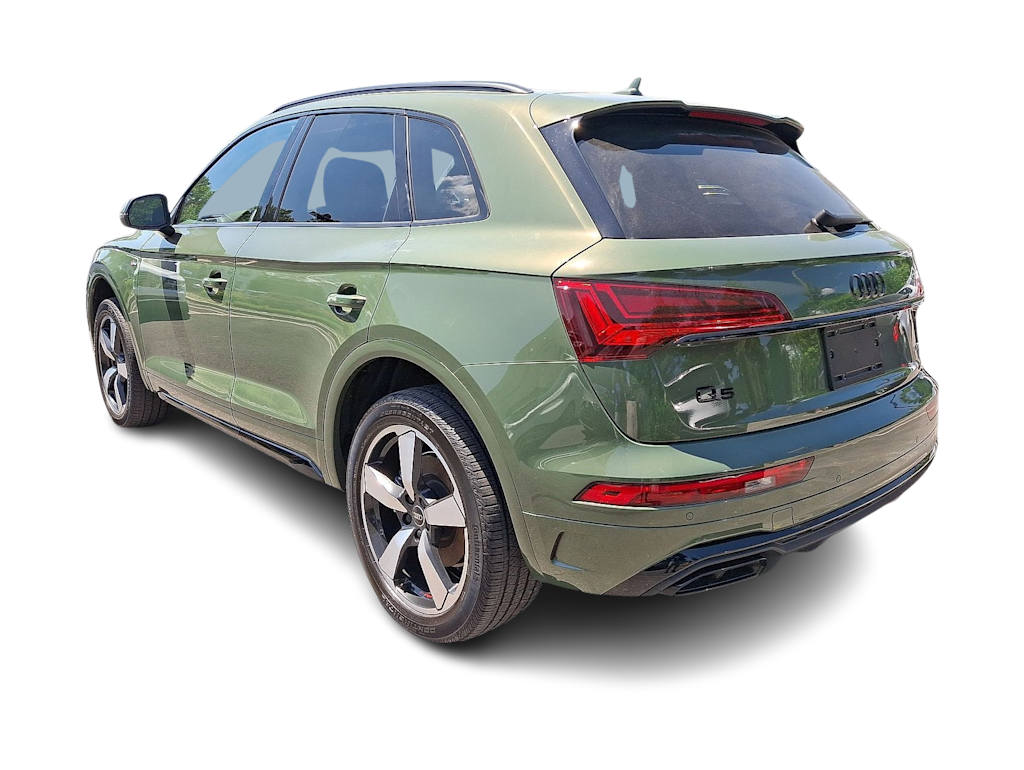 Thumbnail: 2023 Audi Q5 - 4