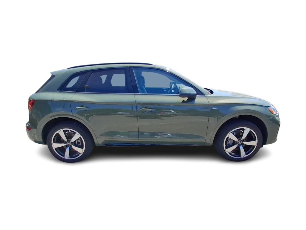 Thumbnail: 2023 Audi Q5 - 21