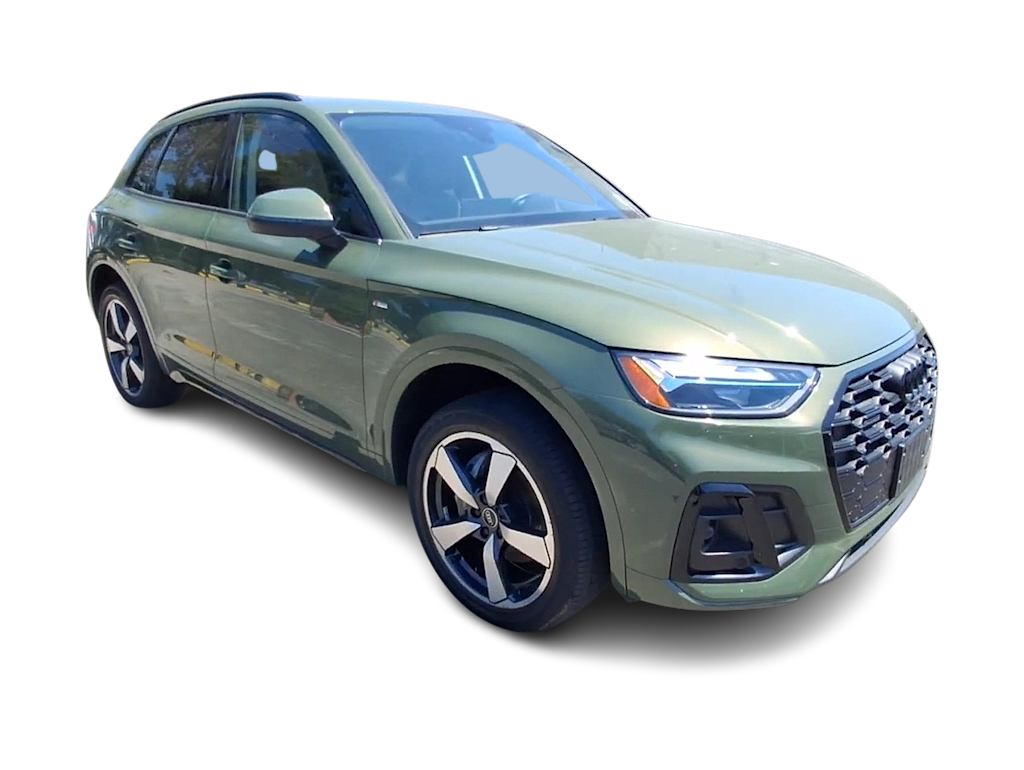Thumbnail: 2023 Audi Q5 - 17