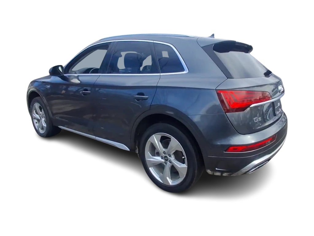Thumbnail: 2023 Audi Q5 - 4