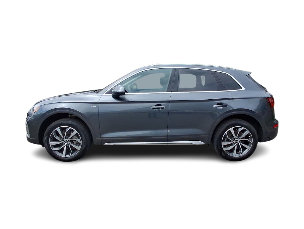 Thumbnail: 2023 Audi Q5 - 3