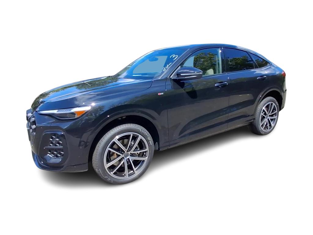 Thumbnail: 2026 Audi Q5 - 4