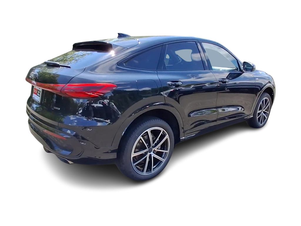 Thumbnail: 2026 Audi Q5 - 19