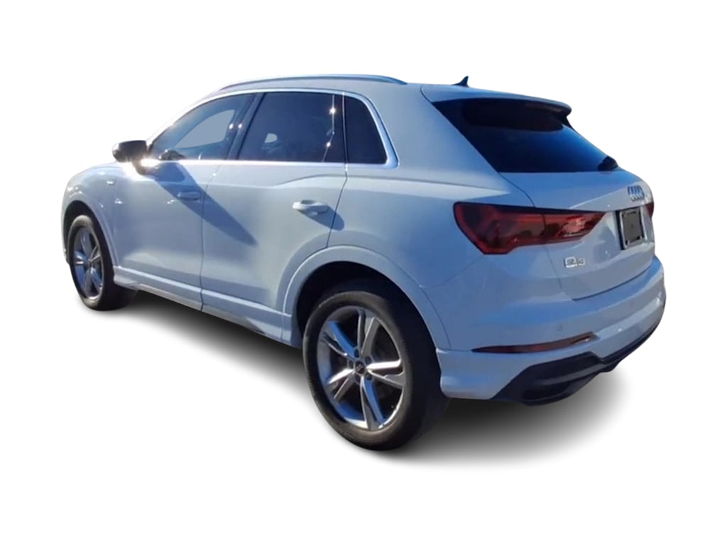 2022 Audi Q3 Premium Plus 4