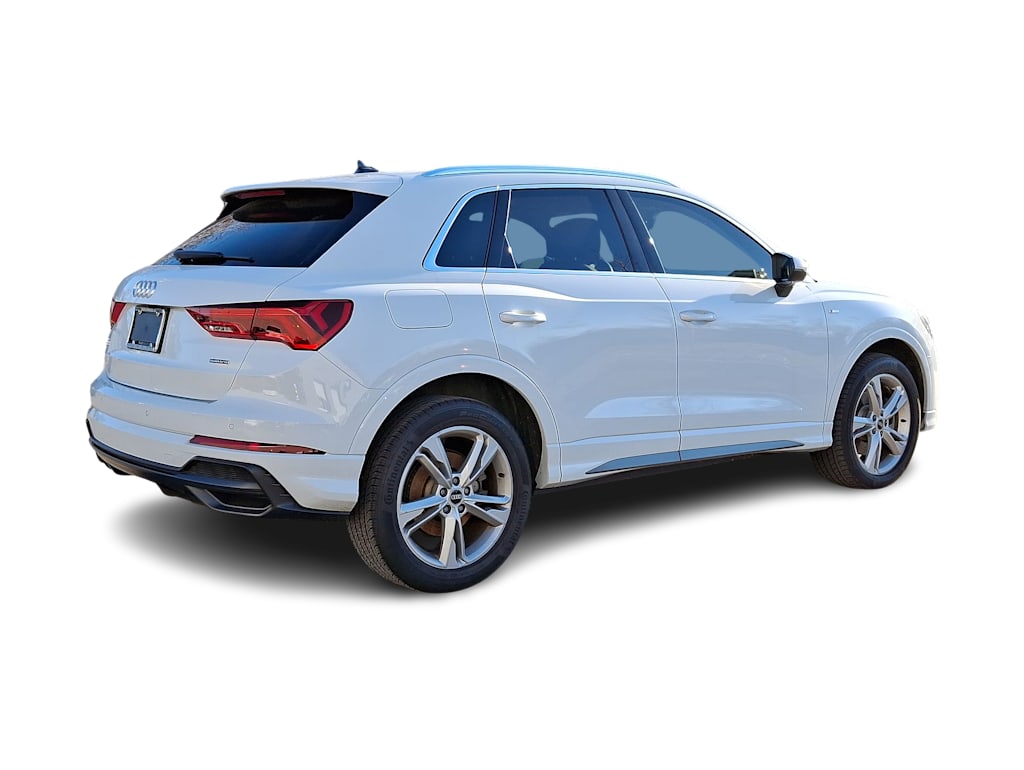 2022 Audi Q3 Premium Plus 26