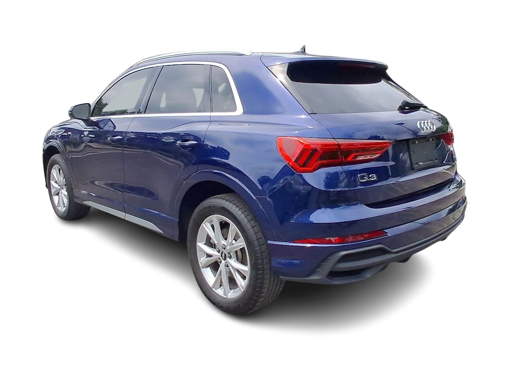 Thumbnail: 2023 Audi Q3 - 30