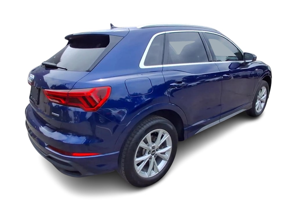 Thumbnail: 2023 Audi Q3 - 19