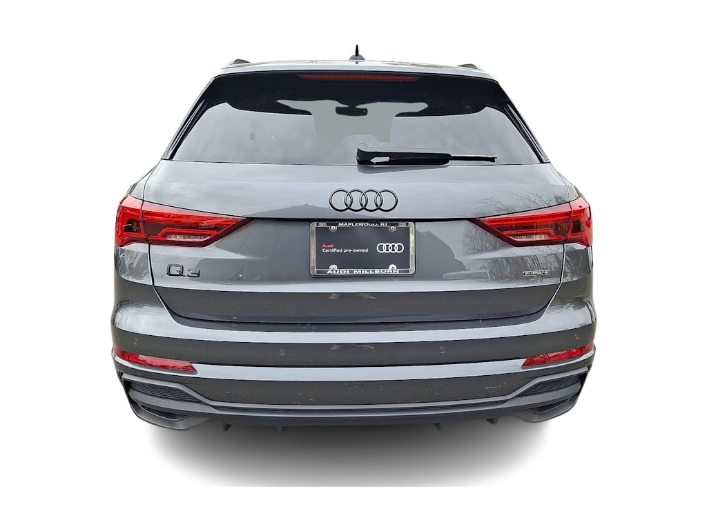 Thumbnail: 2025 Audi Q3 - 22