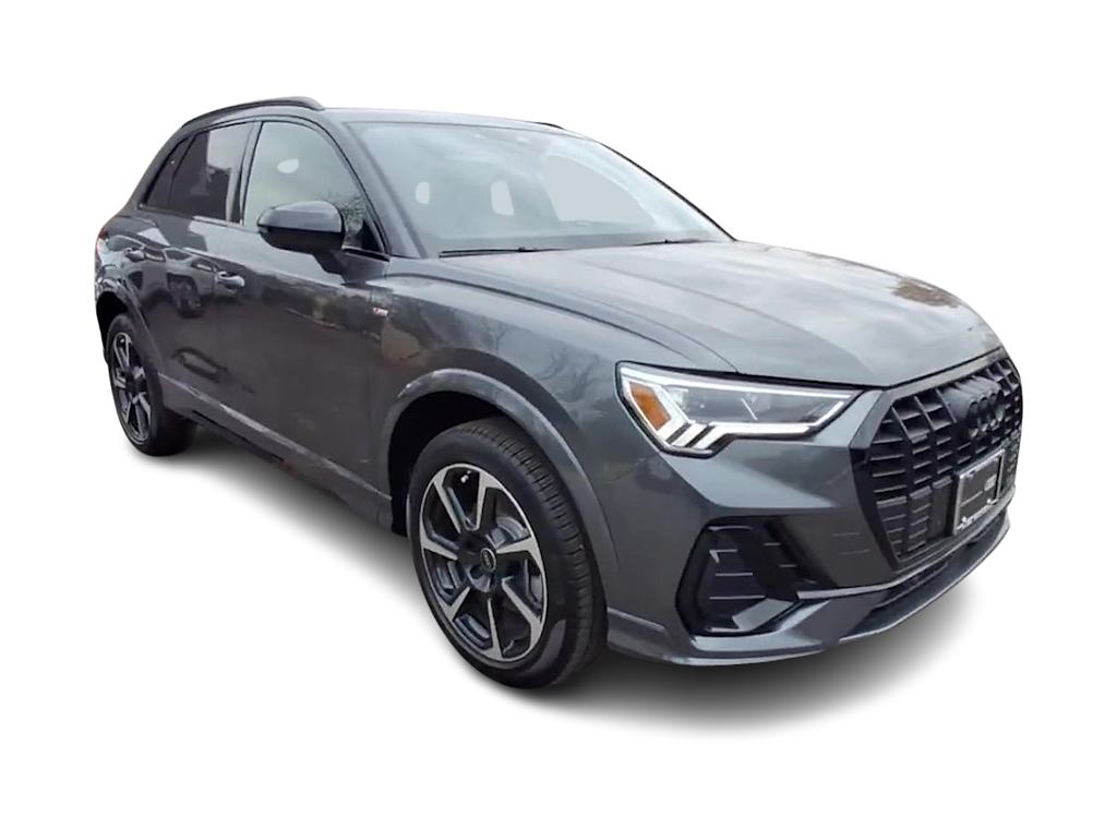 Thumbnail: 2025 Audi Q3 - 12