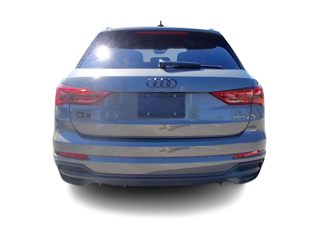 Thumbnail: 2023 Audi Q3 - 30
