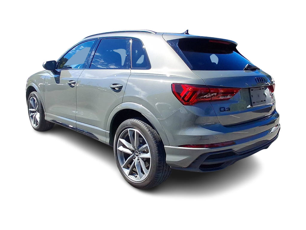 Thumbnail: 2023 Audi Q3 - 29