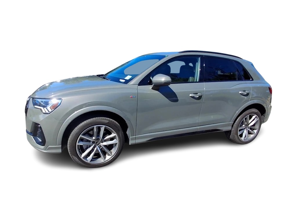 Thumbnail: 2023 Audi Q3 - 3