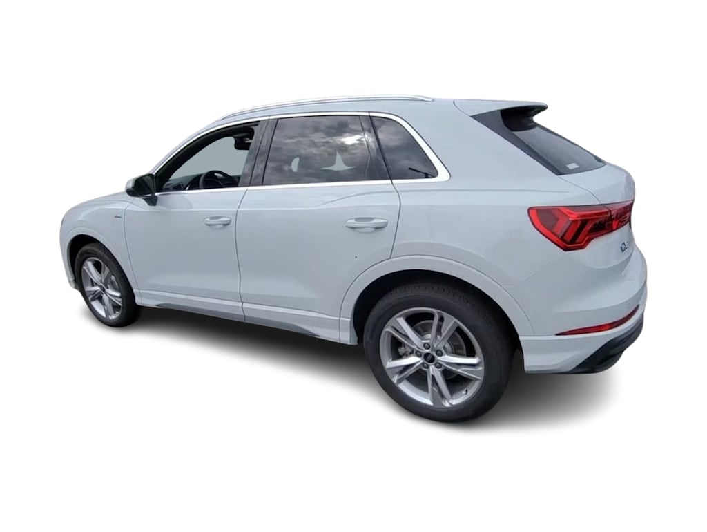 2024 Audi Q3 Premium 16