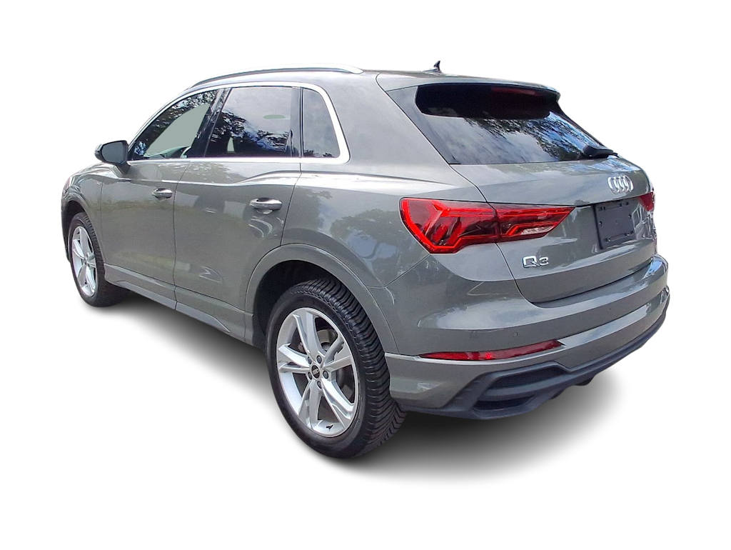 Thumbnail: 2023 Audi Q3 - 30