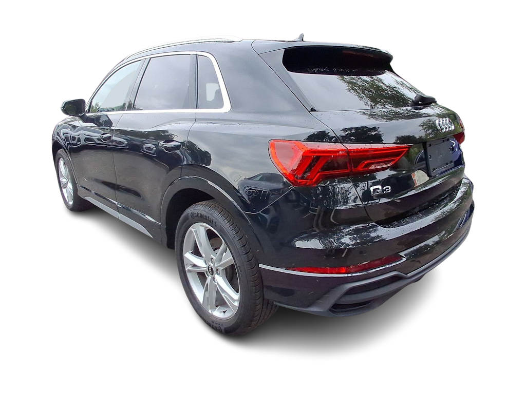 Thumbnail: 2023 Audi Q3 - 30