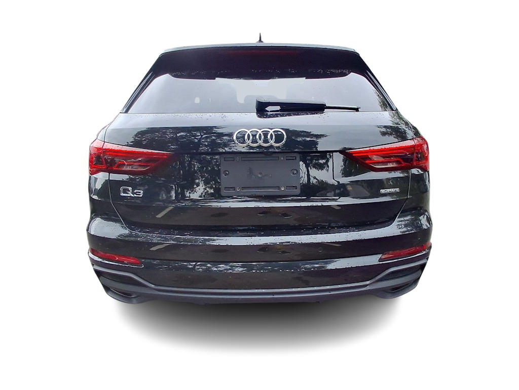 Thumbnail: 2023 Audi Q3 - 31