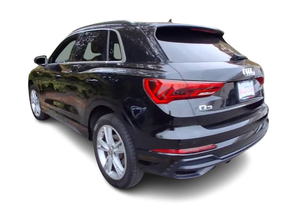 Thumbnail: 2020 Audi Q3 - 4