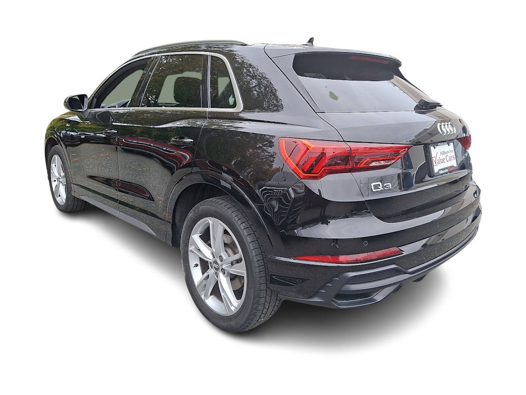 Thumbnail: 2020 Audi Q3 - 24