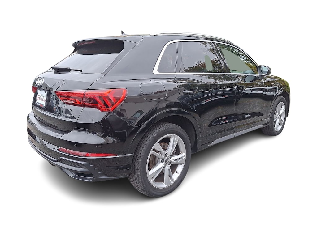 Thumbnail: 2020 Audi Q3 - 26