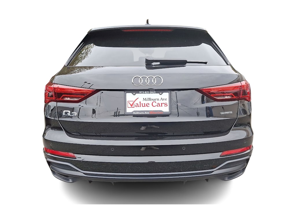 Thumbnail: 2020 Audi Q3 - 25