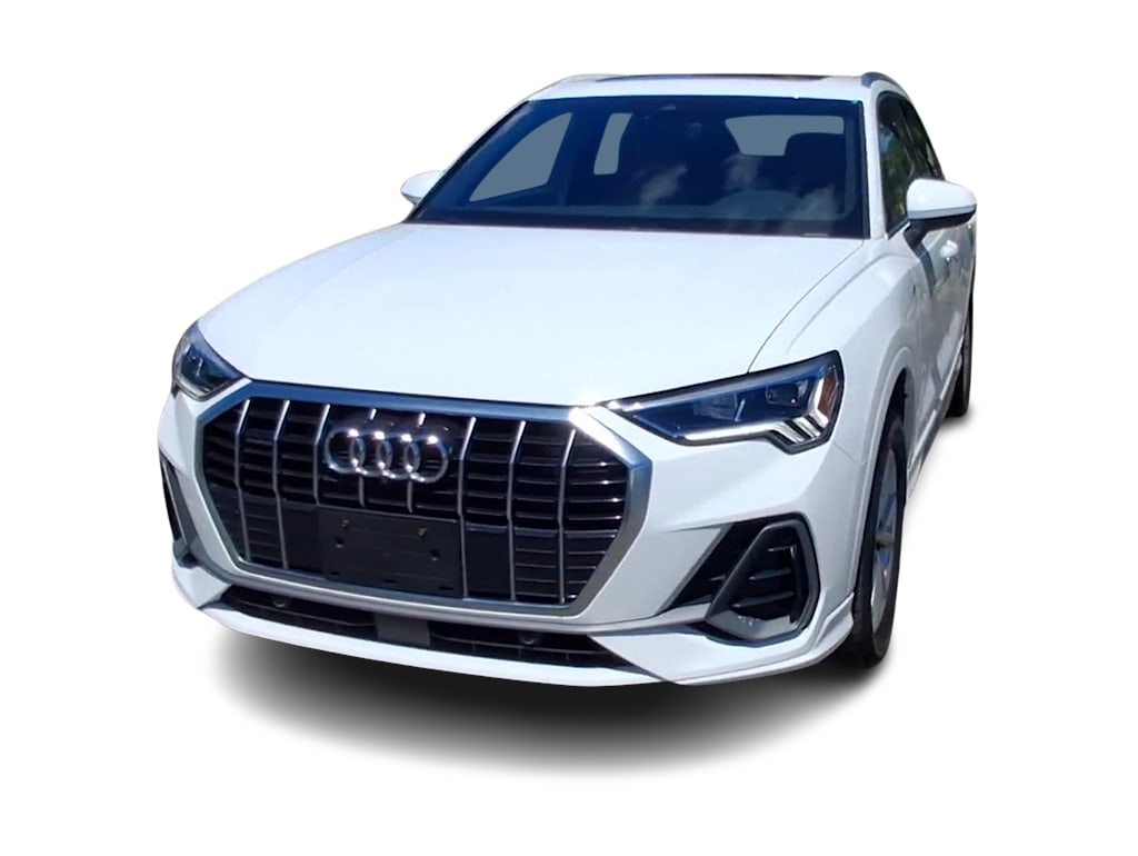 Thumbnail: 2023 Audi Q3 - 6