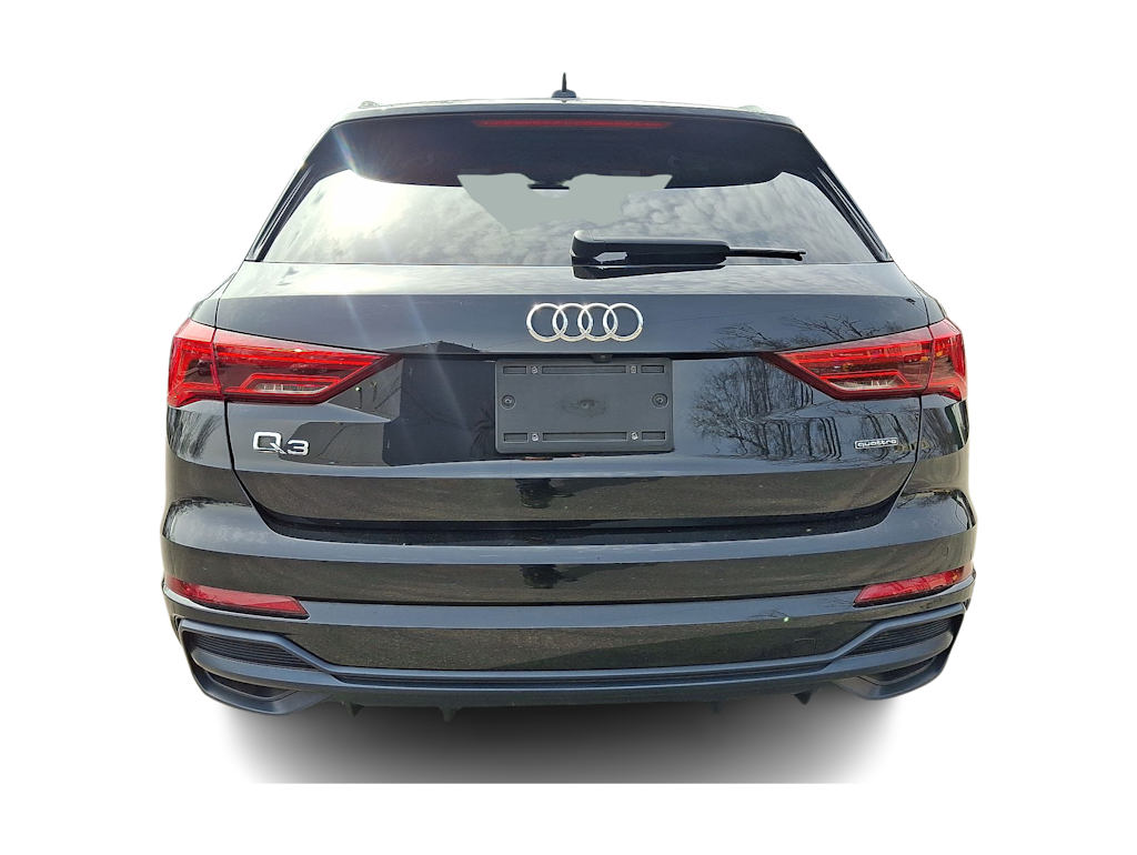 Thumbnail: 2021 Audi Q3 - 25