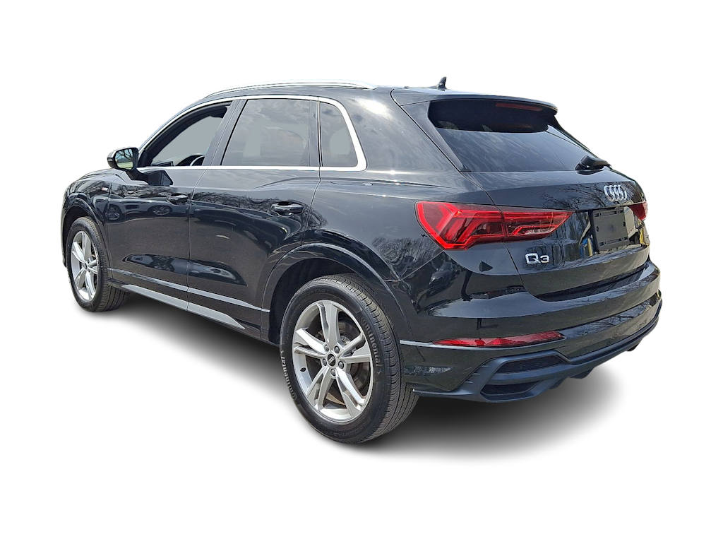 Thumbnail: 2021 Audi Q3 - 24